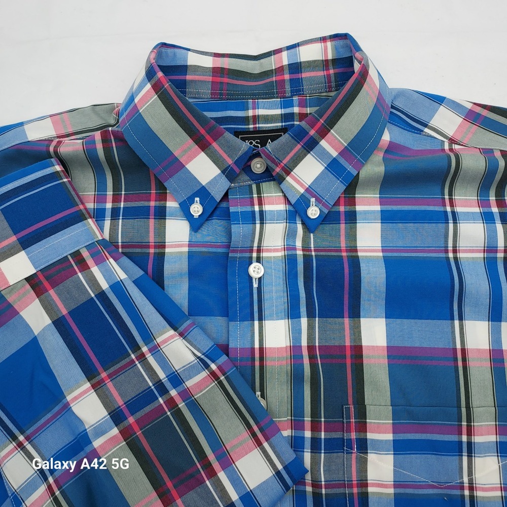 Jos. A. Bank Traveler Mens Large Tailored Fit Blue Plaid Button Down Shirt